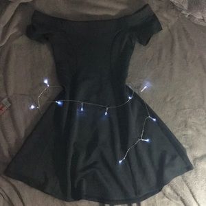 FOREVER 21 OFF THE SHOULDER DRESS